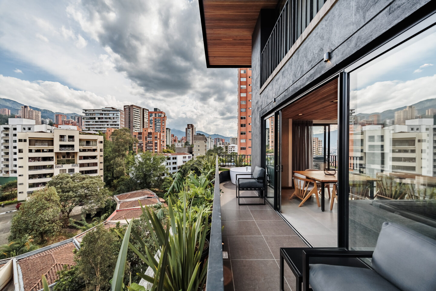 Where to Stay in Medellín: A Guide to the Best Neighbourhoods & Hotels 5 Morph 2 18