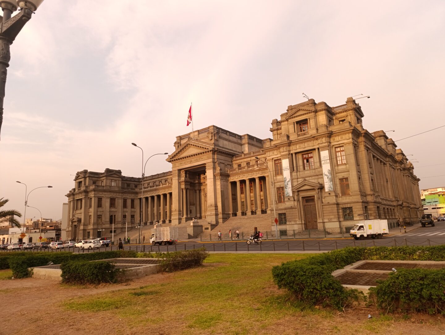 The Complete Guide to Miraflores, Lima 1 miraflores peru