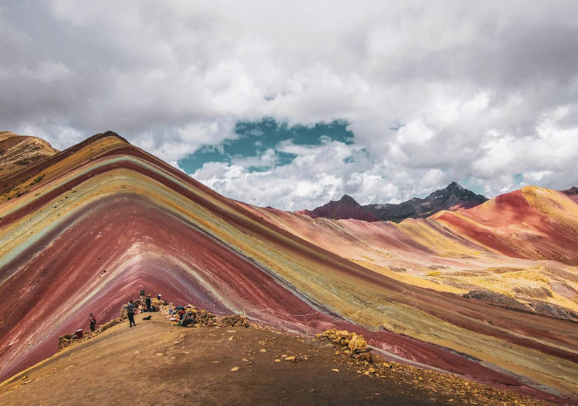 Rainbow Mountain Peru Vinicunca summit
